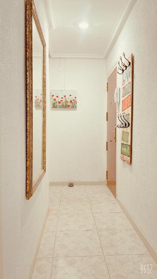 Apartamento Calipso Plus Салоу Экстерьер фото